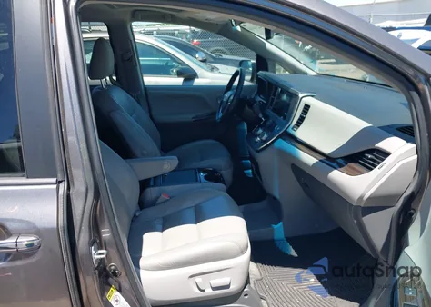 2017 Toyota Sienna Xle 8 Passenger from USA, damaged, VIN 5TDYZ3DC2HS771745